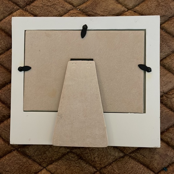 Ceramic “Mom” Frame - Picture 2 of 5